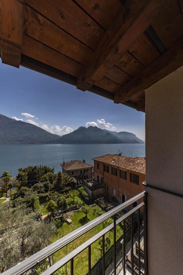 2-Bedroom Lakeview Apartment At The Lake Acquaseria Extérieur photo
